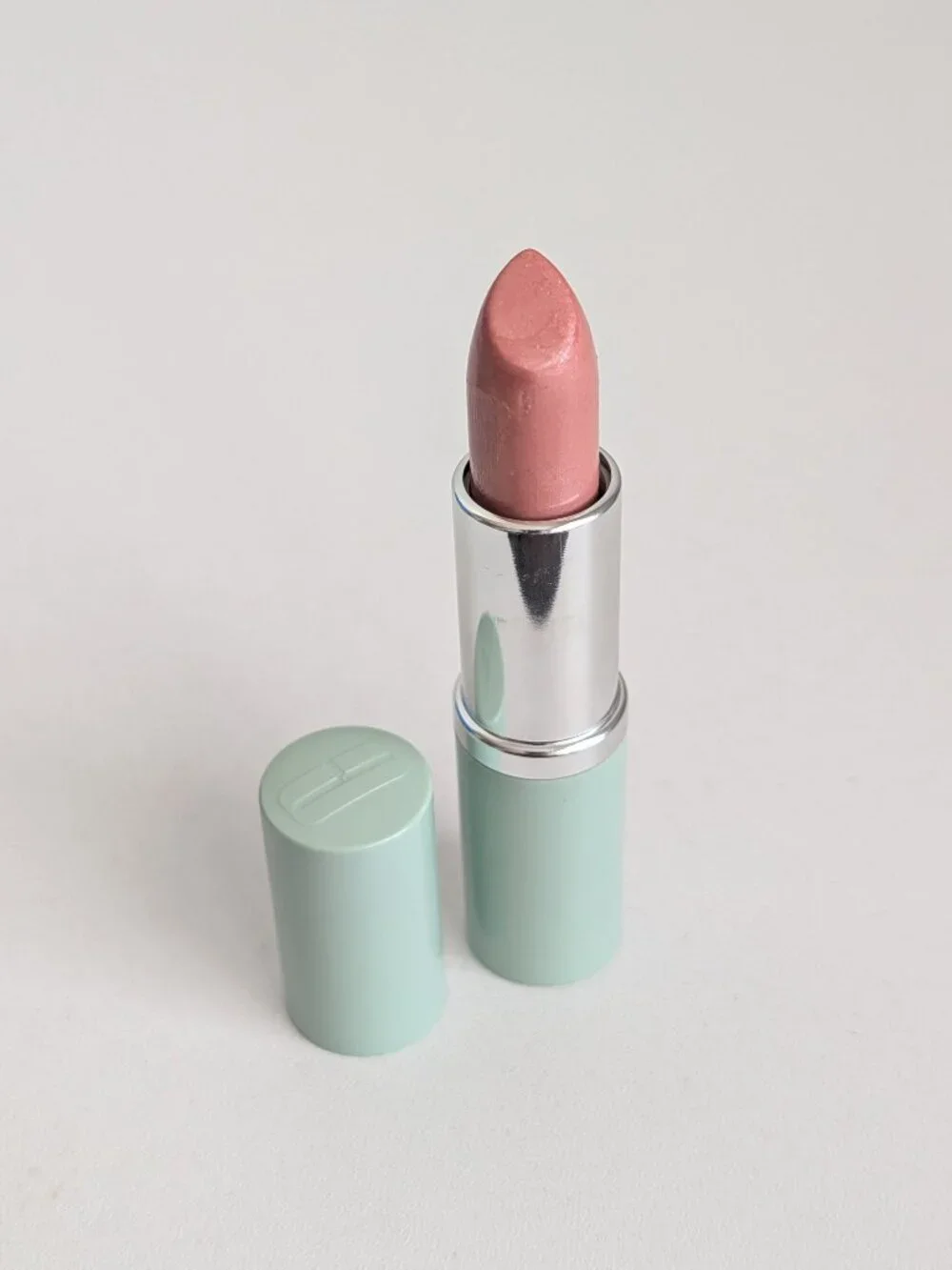 Clinique PRECIOUS PINK #21 Color Surge Bare Brilliance Lipstick New Green Tube